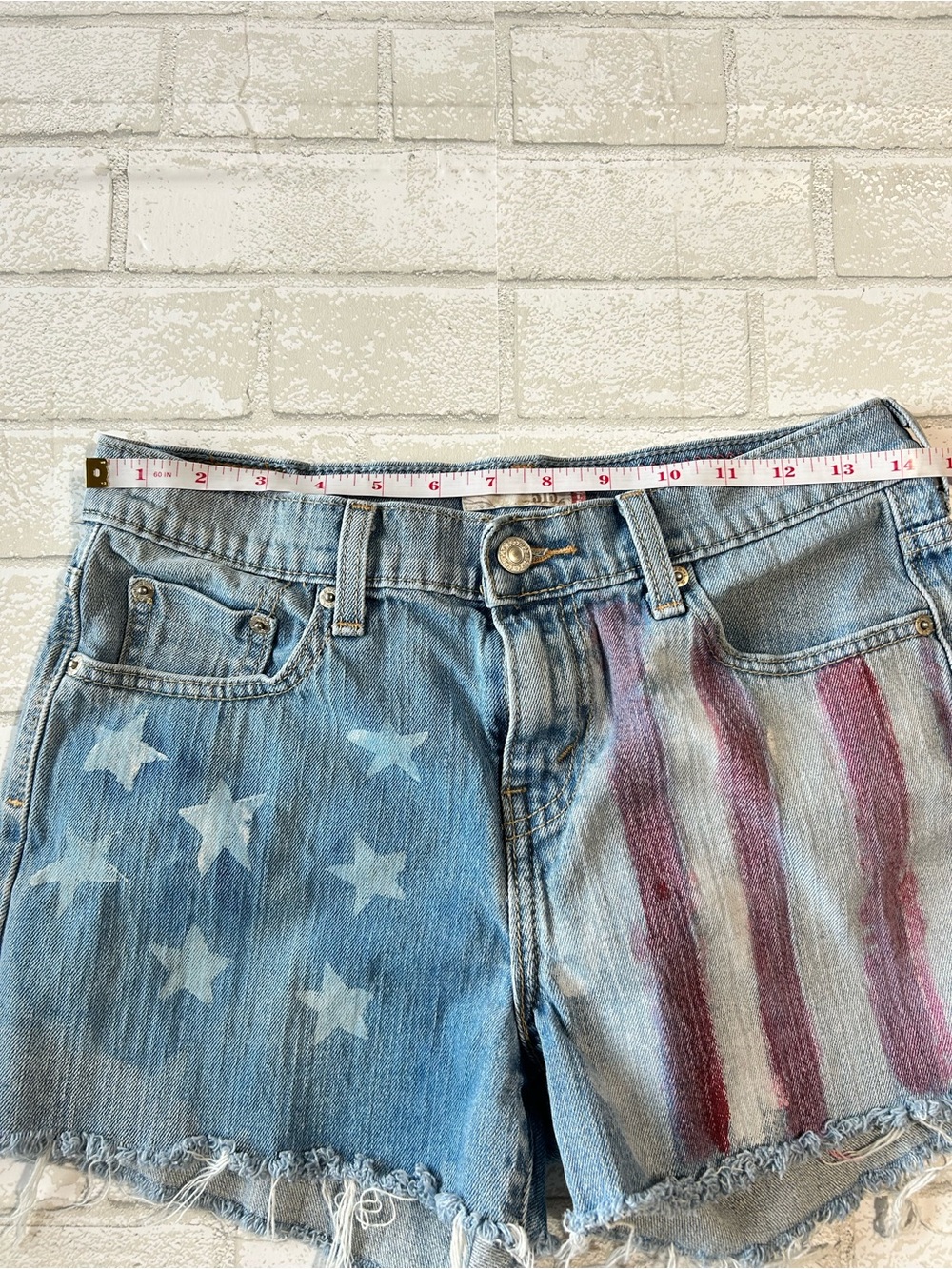 Levi’s 515 Denim Women's Shorts with Stars & Stripes 100% cotton - Picture 4 of 5